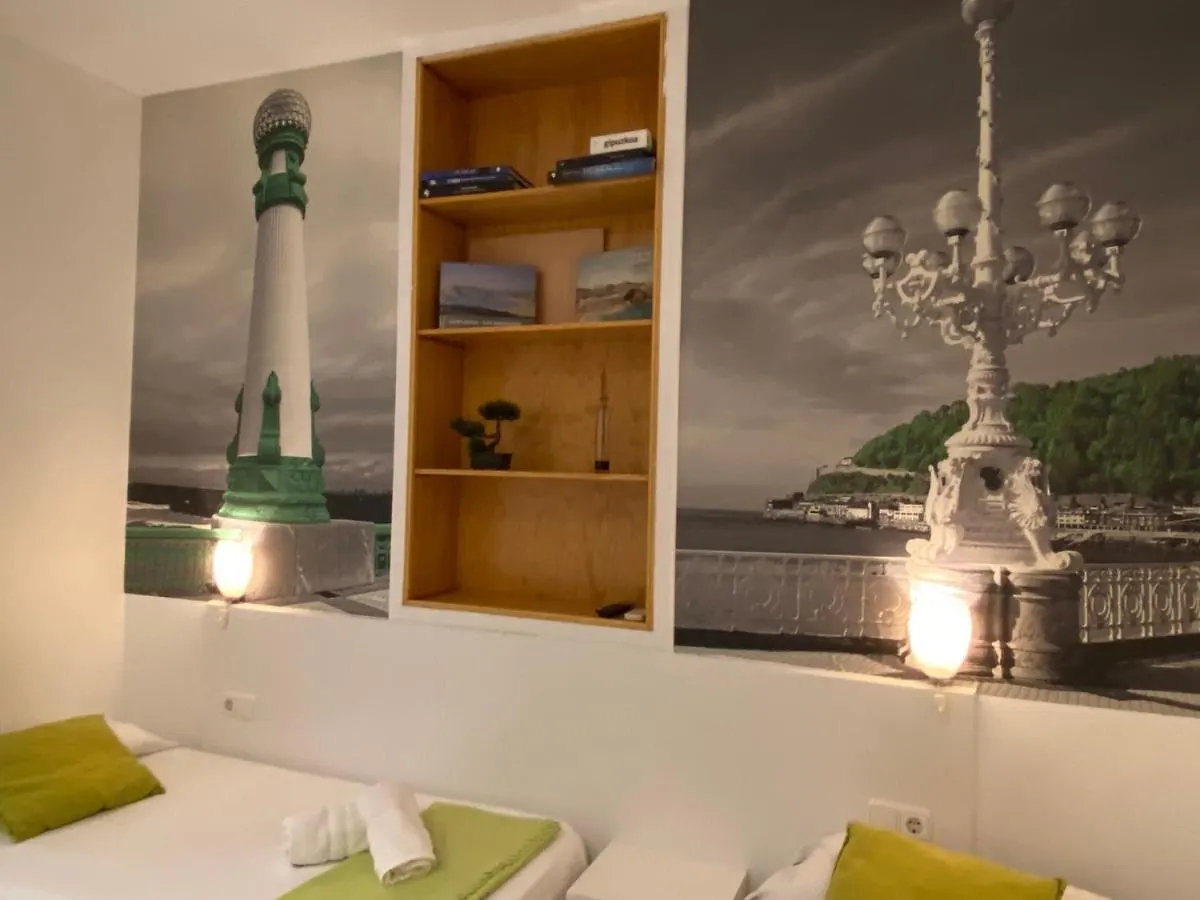 Pension Koxka Bi San Sebastian Spain
